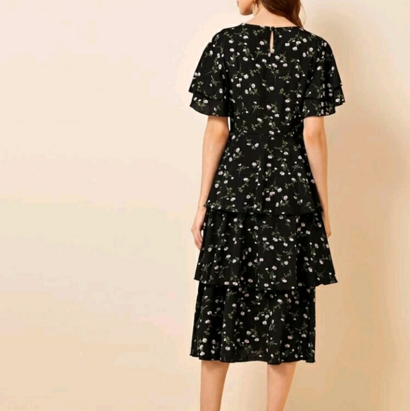NEW Layered Hem Floral Dress - Picture 2 of 7